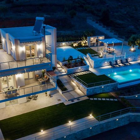 Villa Oasis Galatás Extérieur photo