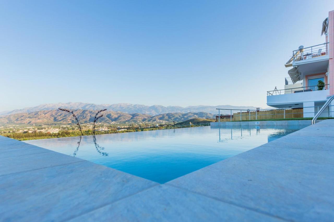Villa Oasis Galatás Extérieur photo